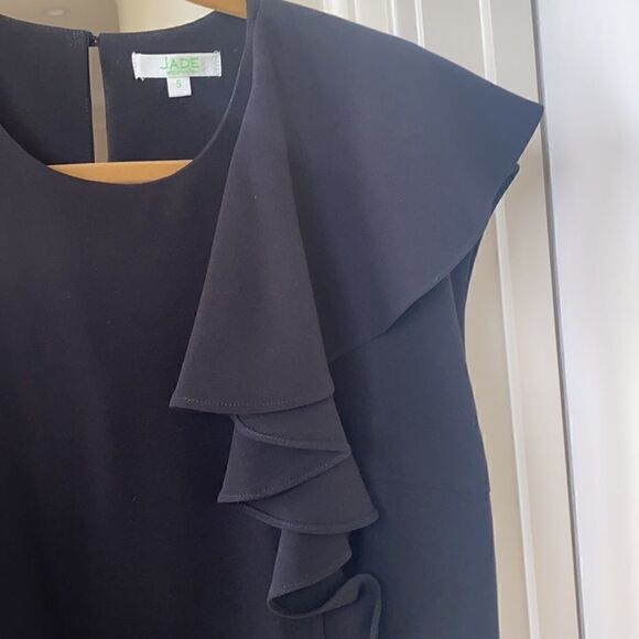 Pretty Black Asymmetrical Ruffle Dress - Picture 5 of 9